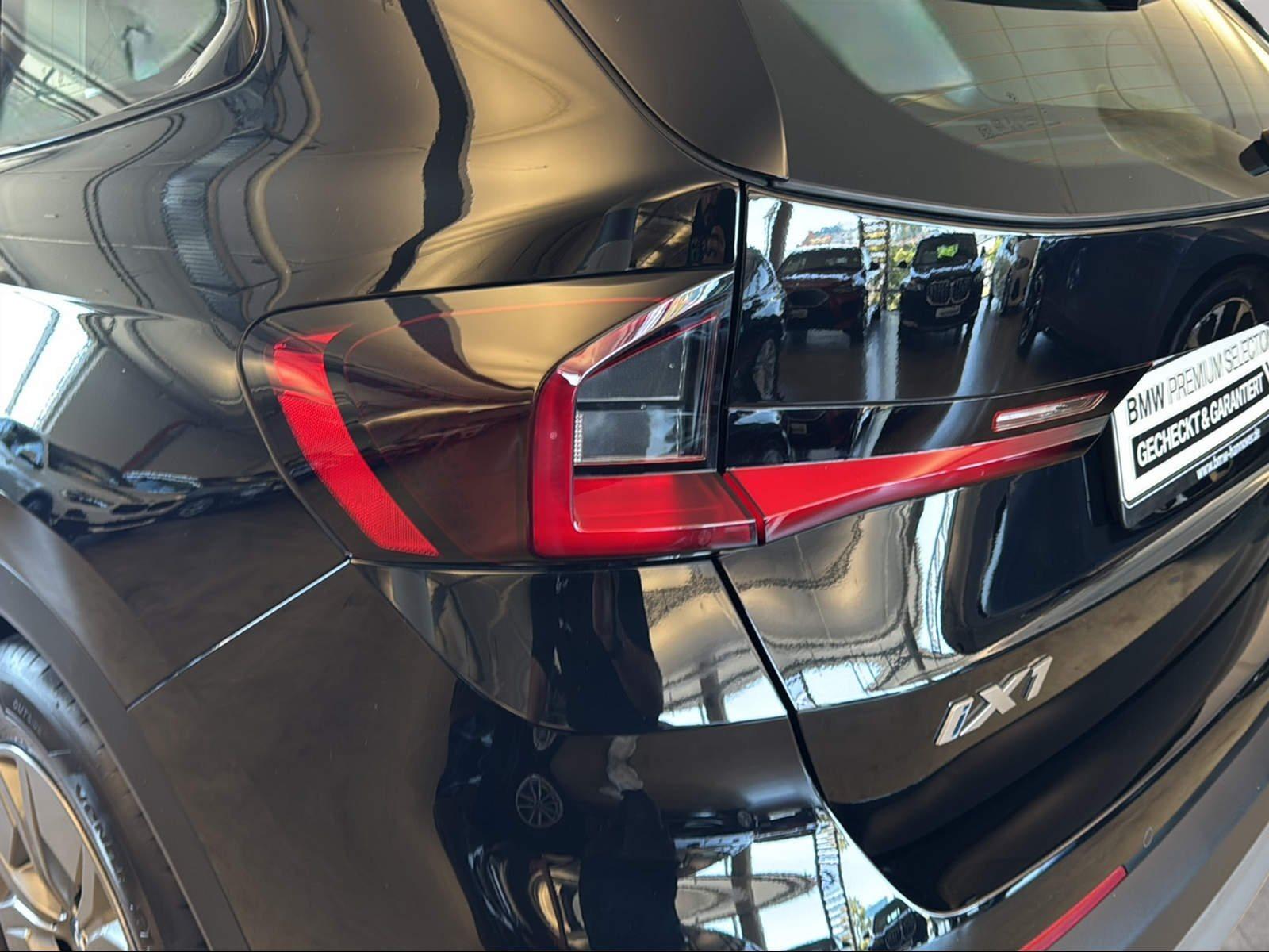 BMW iX1 – Bild 13
