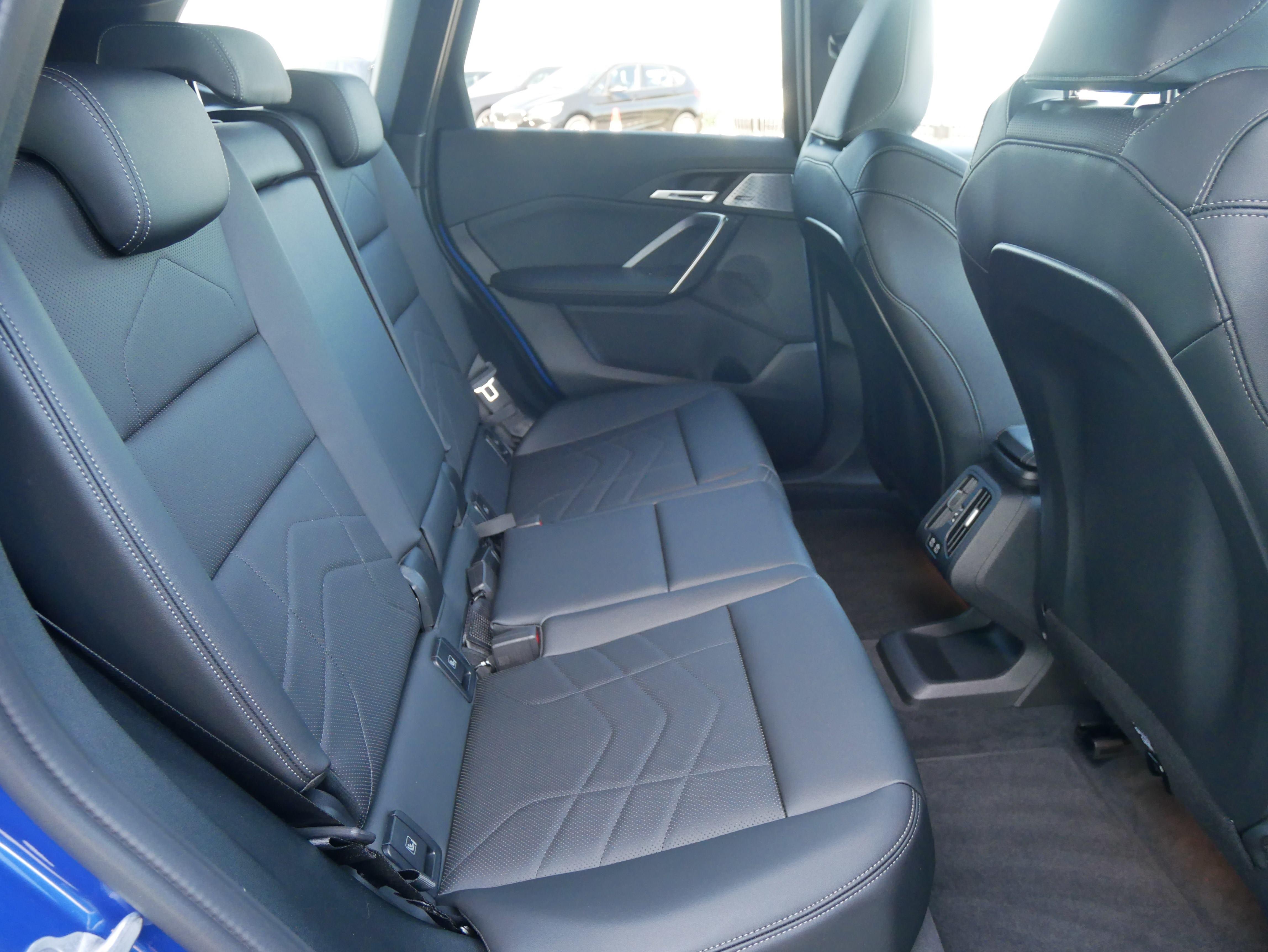 BMW iX1 – Bild 27