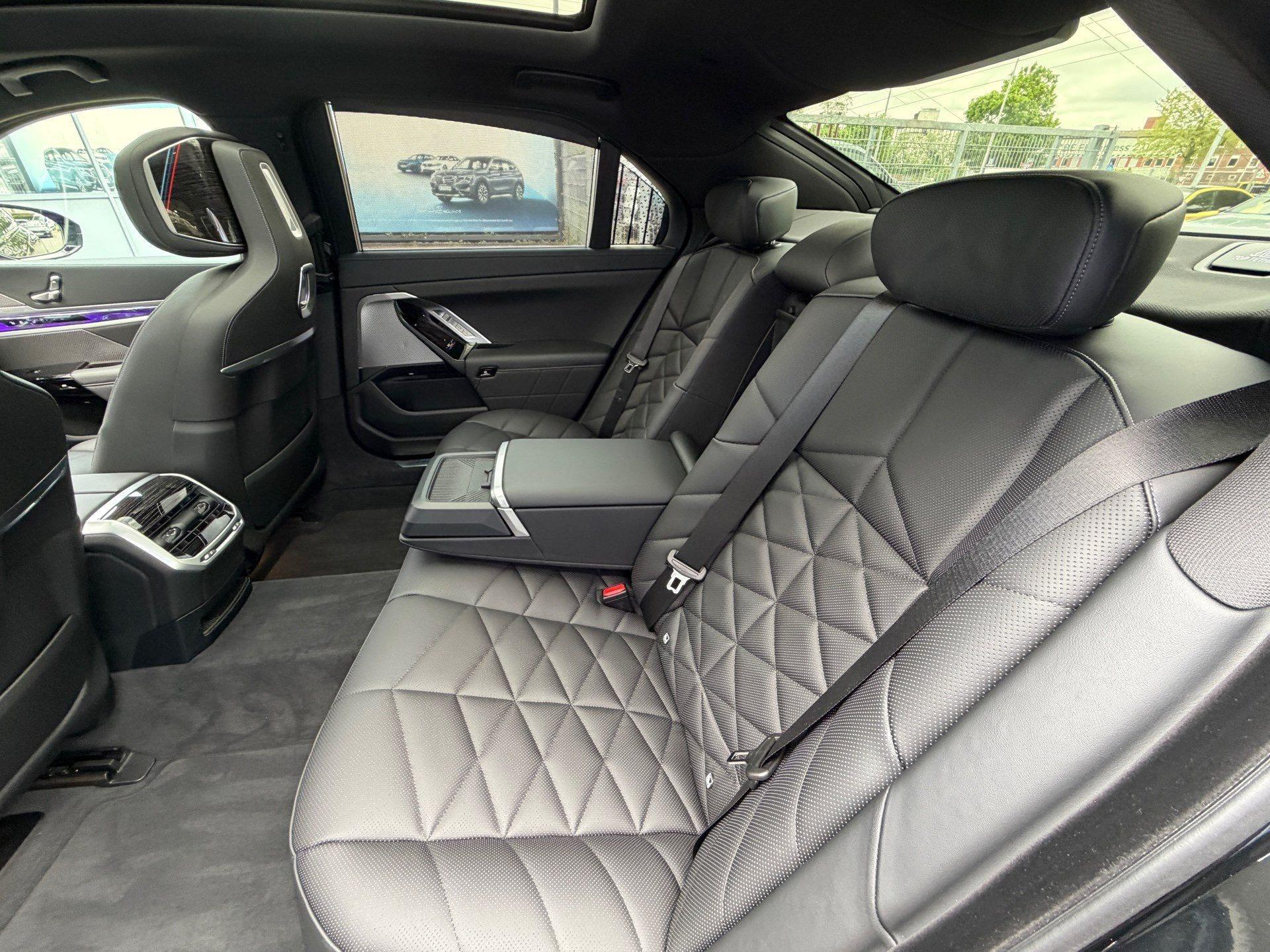 BMW 7er – Bild 29