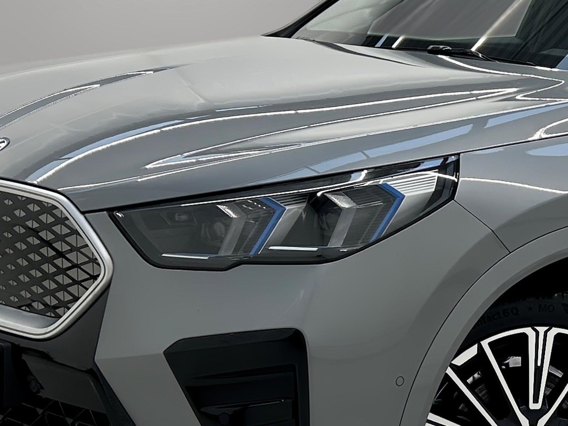BMW iX2 – Bild 8