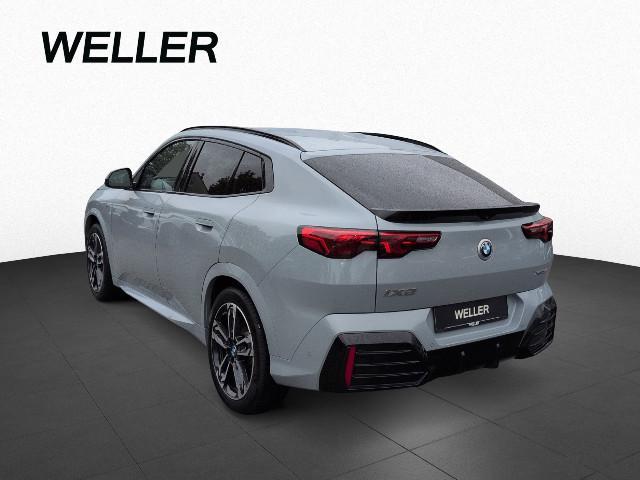 BMW iX2 – Bild 4