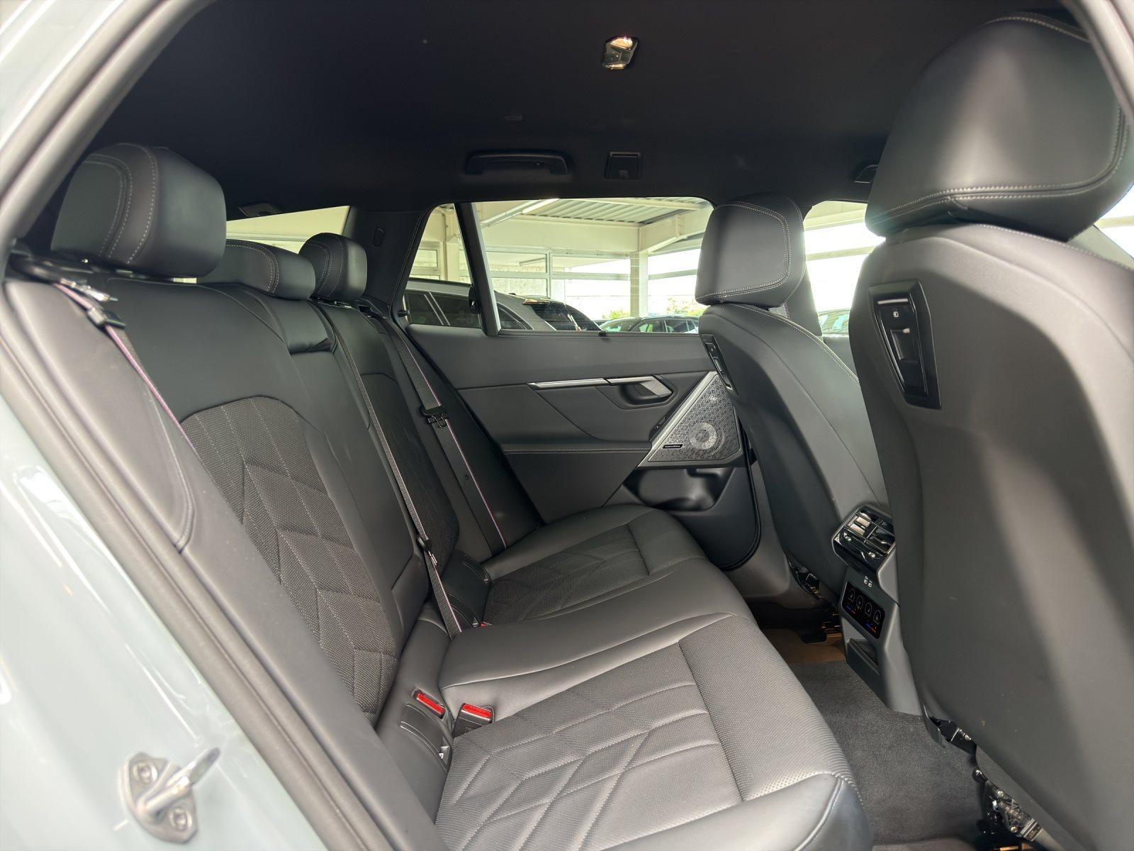 BMW i5 Touring – Bild 20