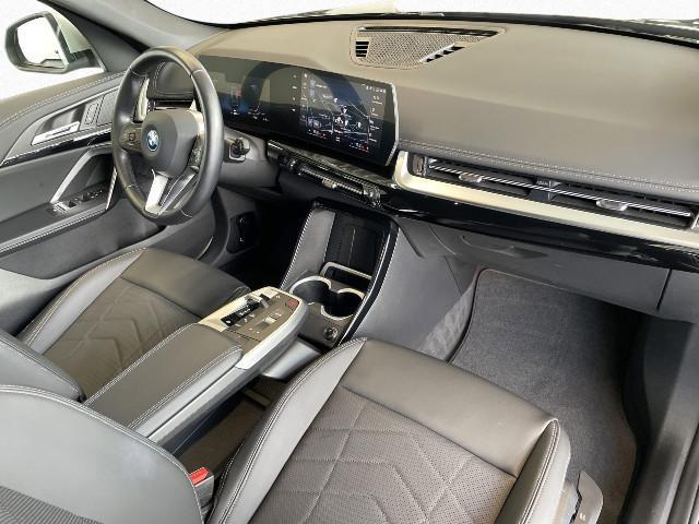 BMW iX1 – Bild 13