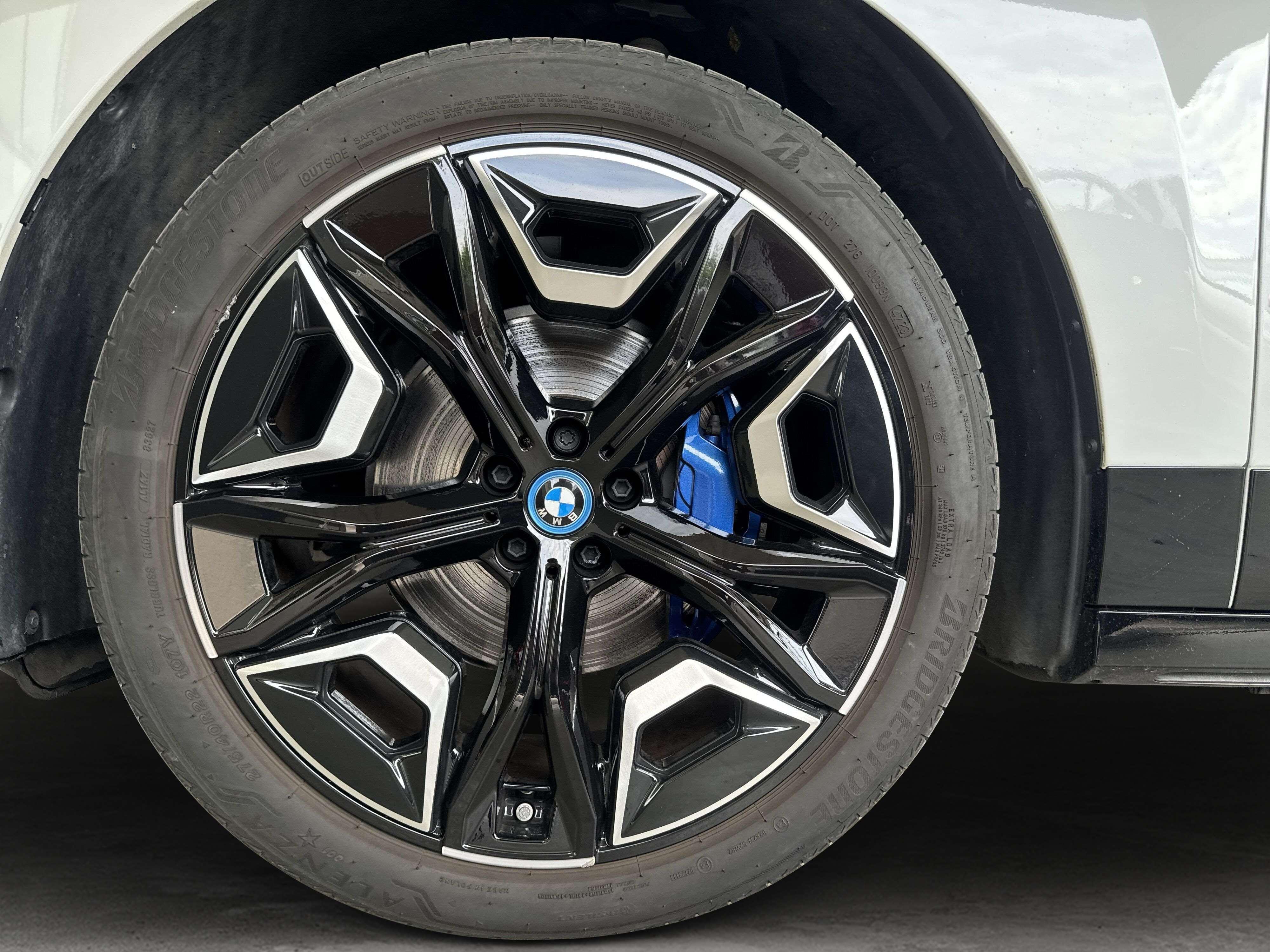 BMW iX – Bild 23