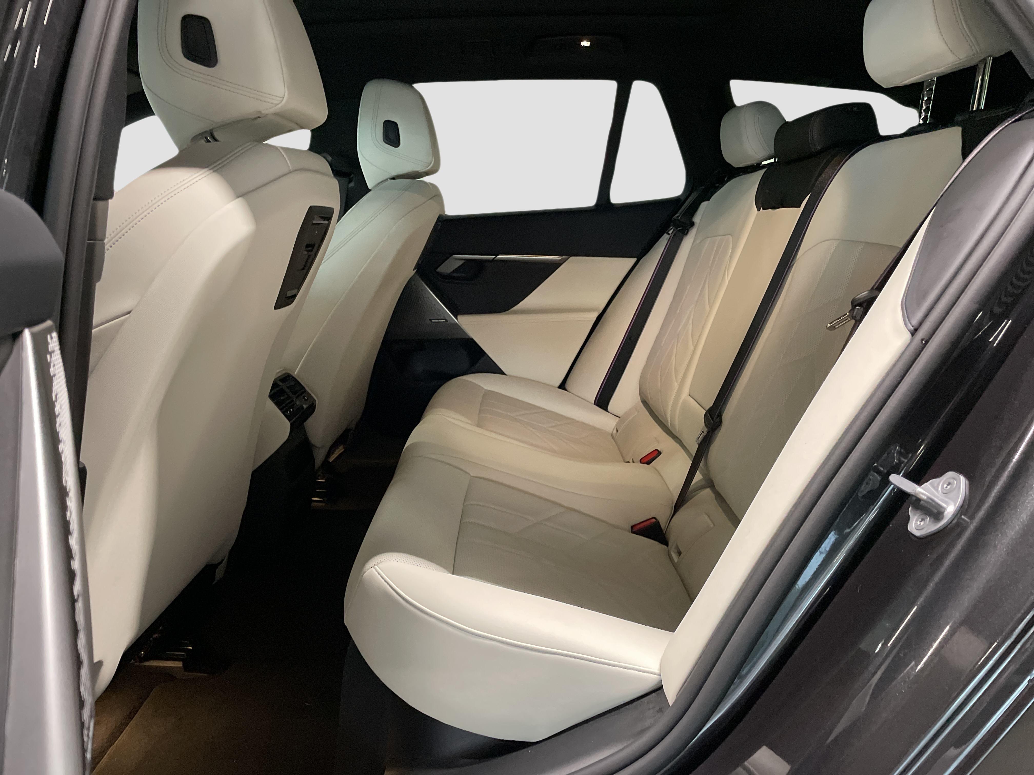 BMW 5er Touring – Bild 13