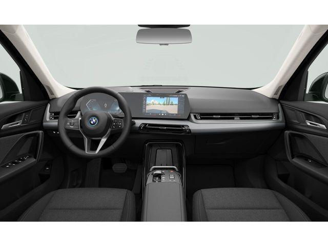 BMW iX1 – Bild 9