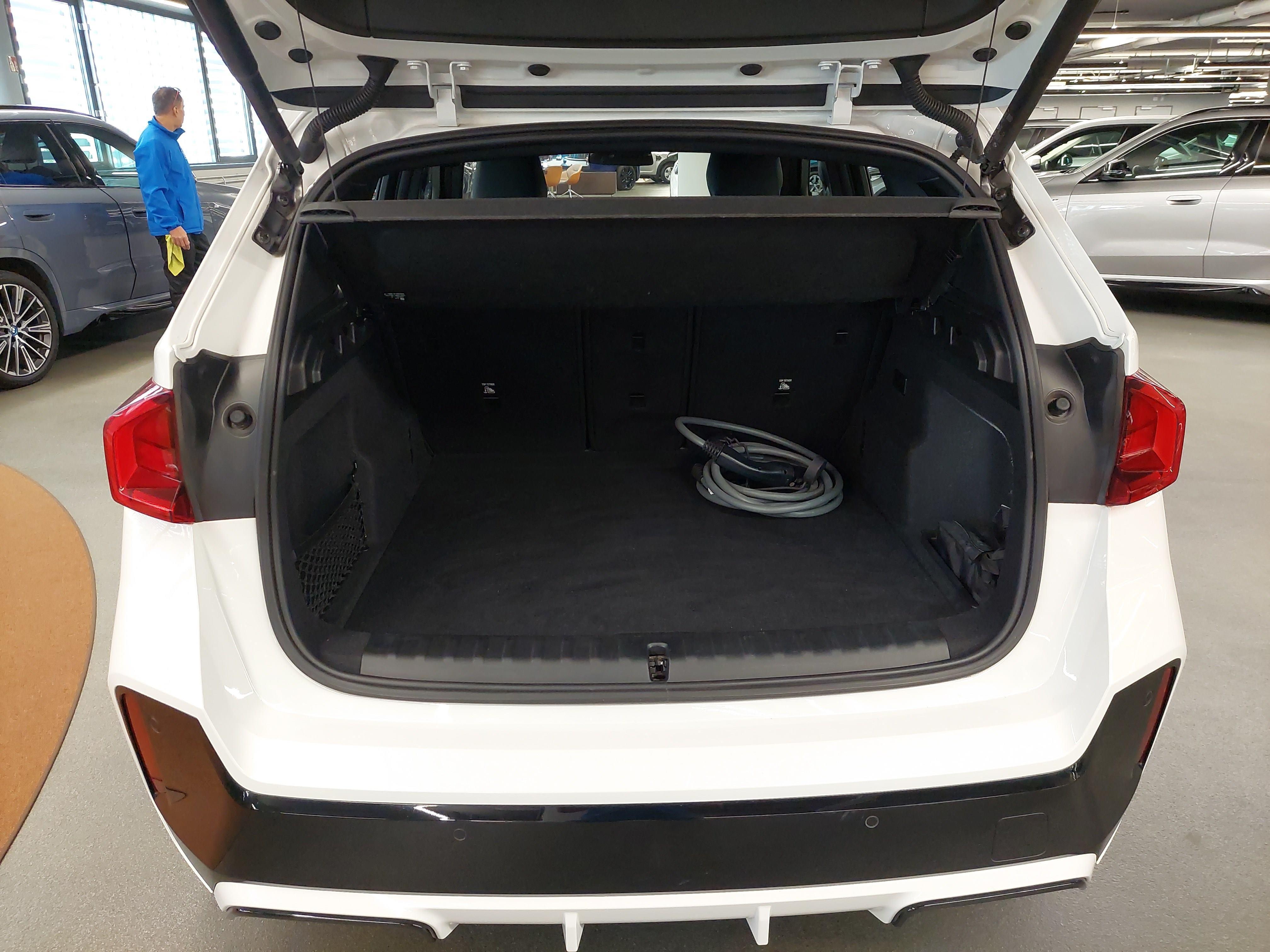 BMW iX1 – Bild 7