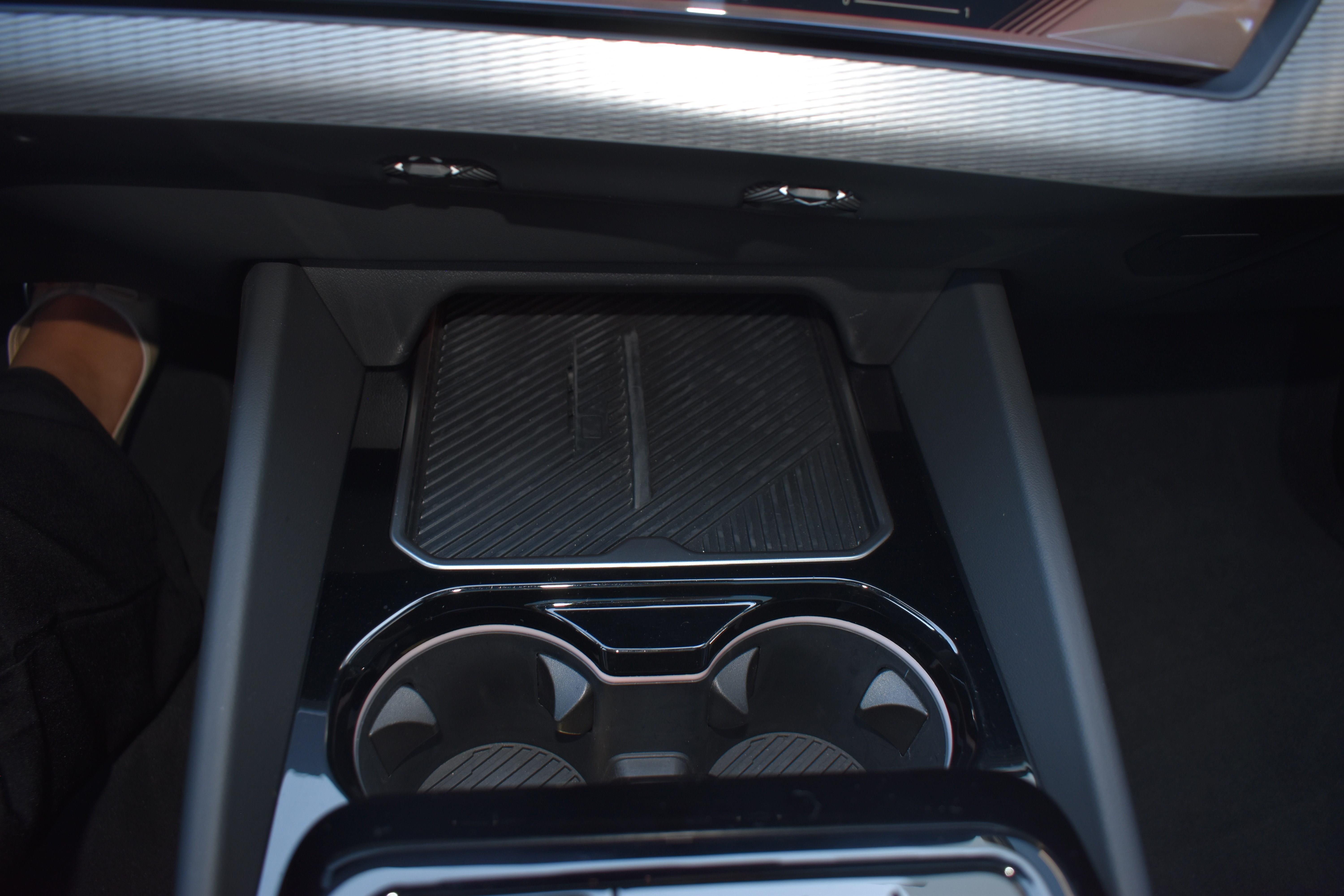 BMW i5 Touring – Bild 10