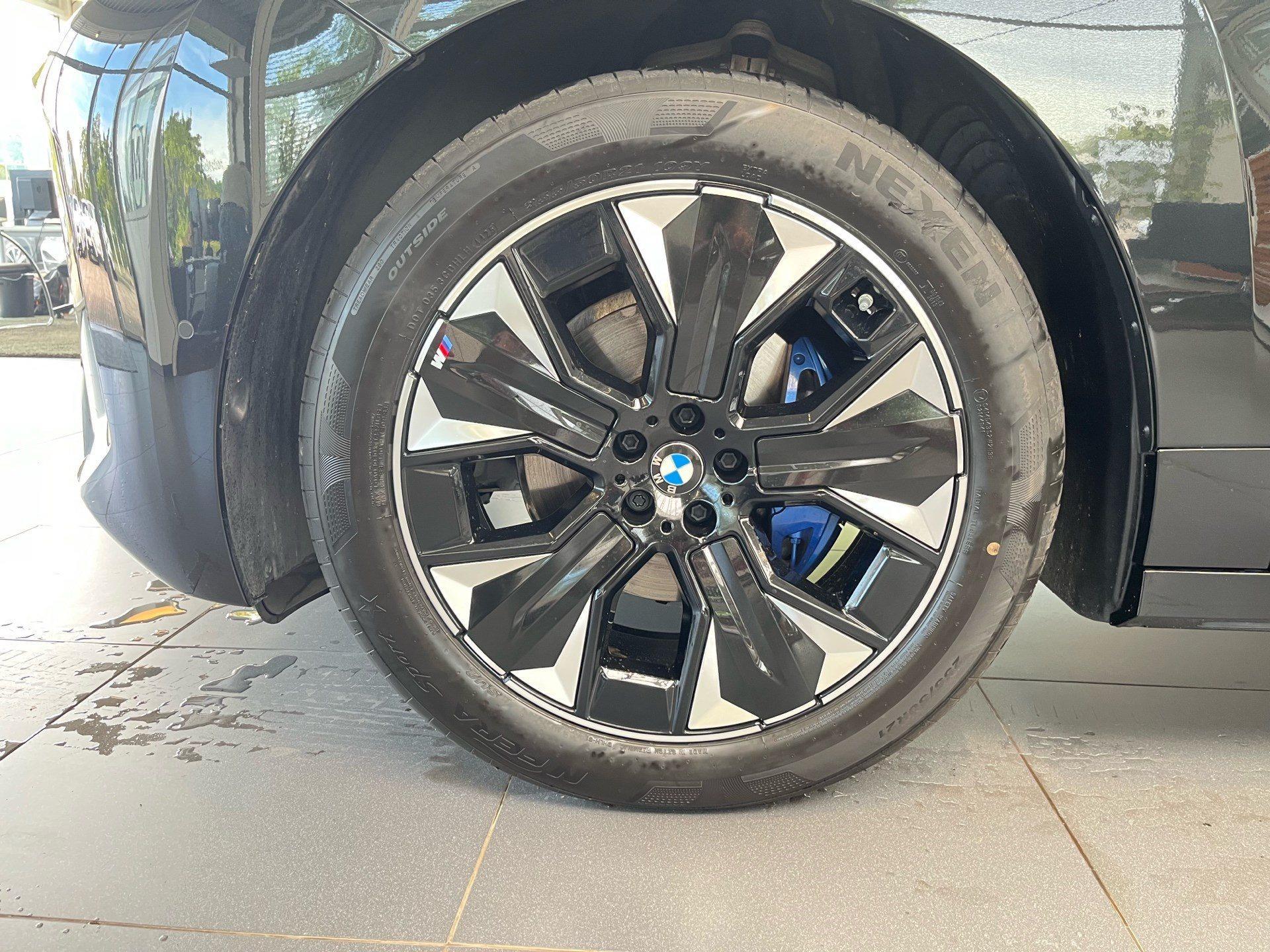 BMW iX – Bild 16