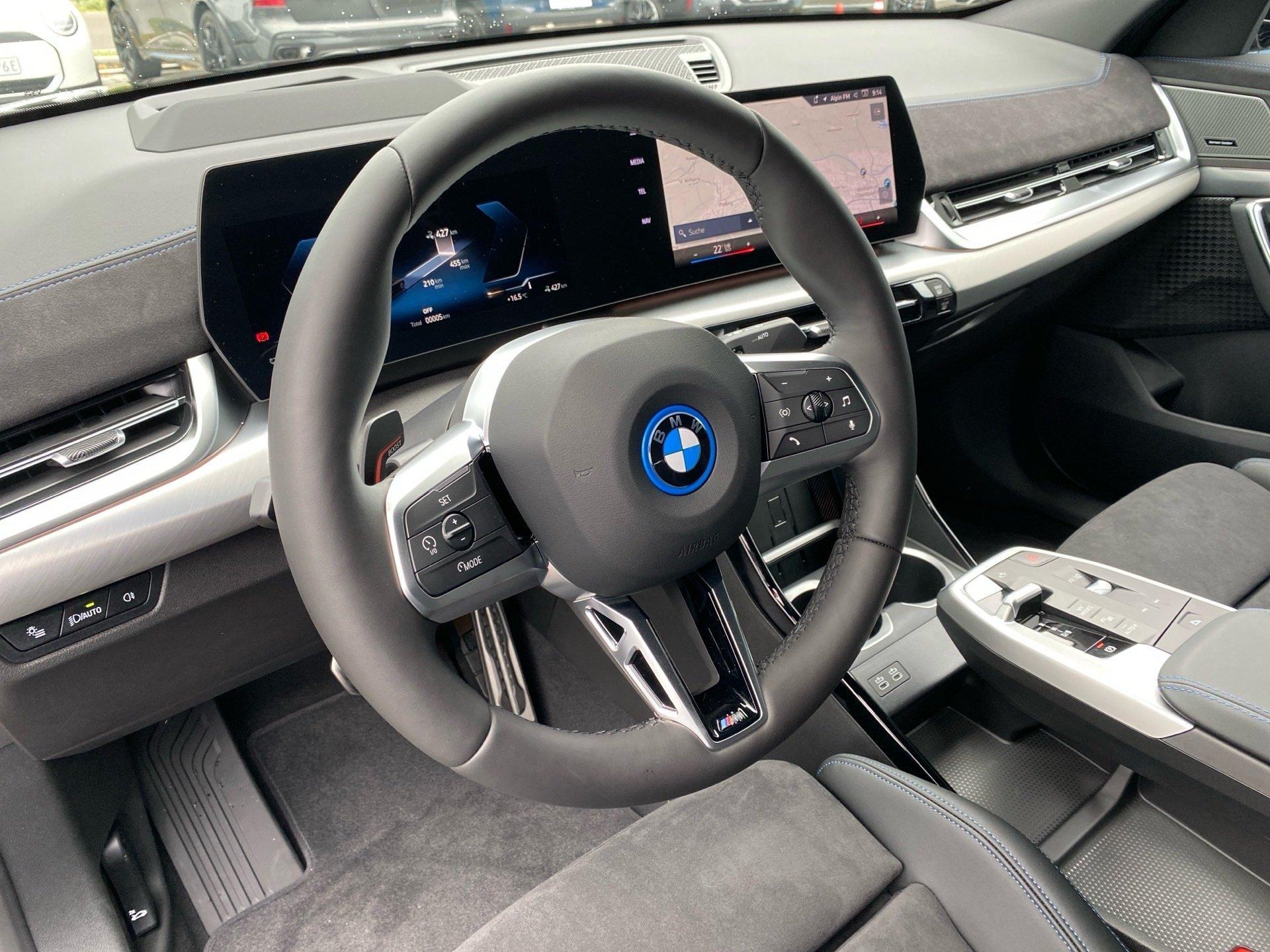 BMW iX2 – Bild 14