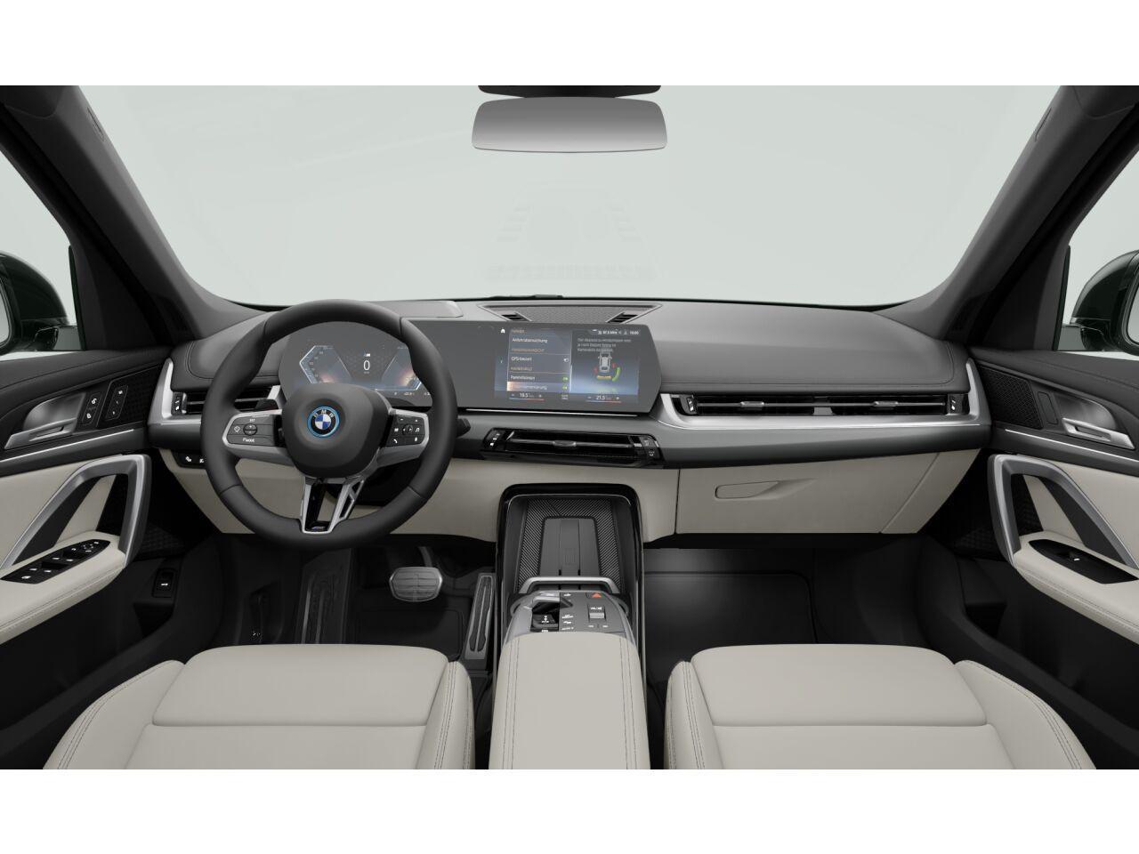 BMW iX1 – Bild 4