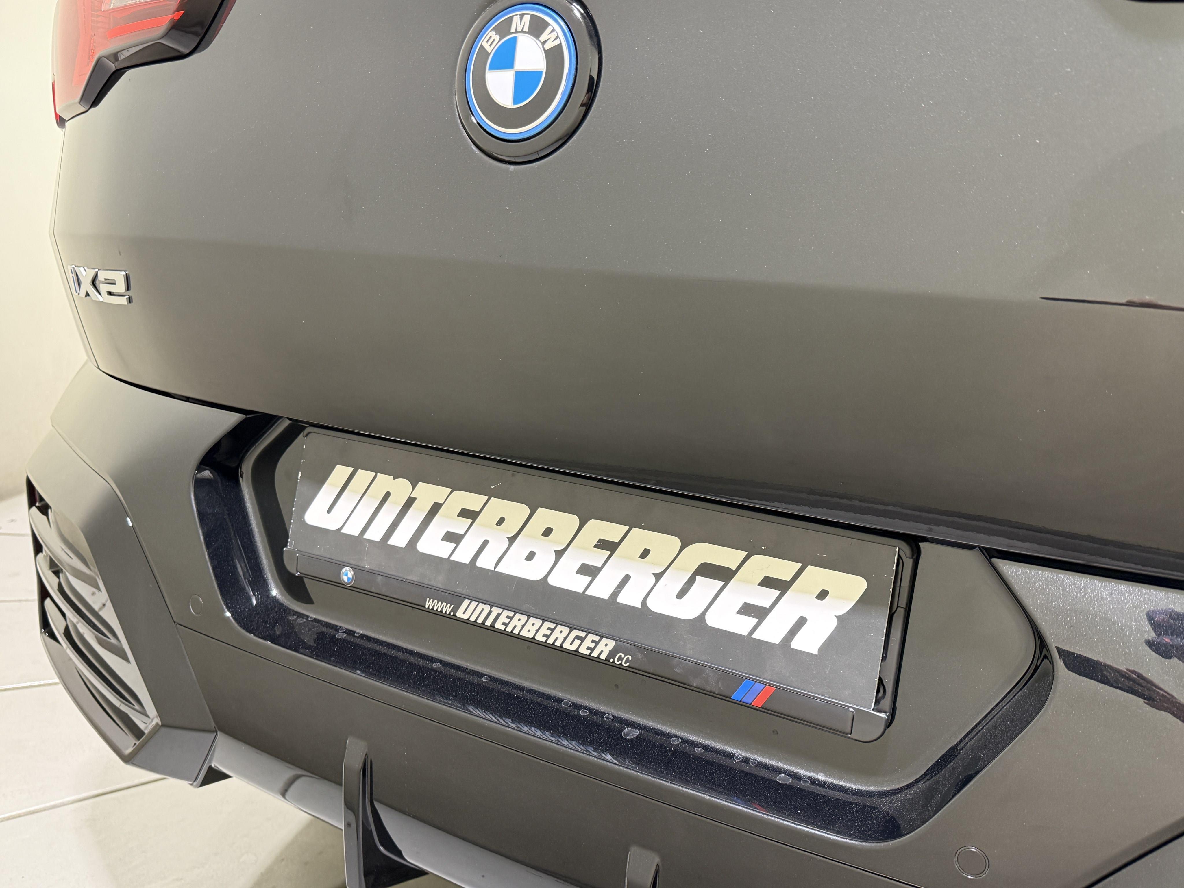 BMW iX2 – Bild 10