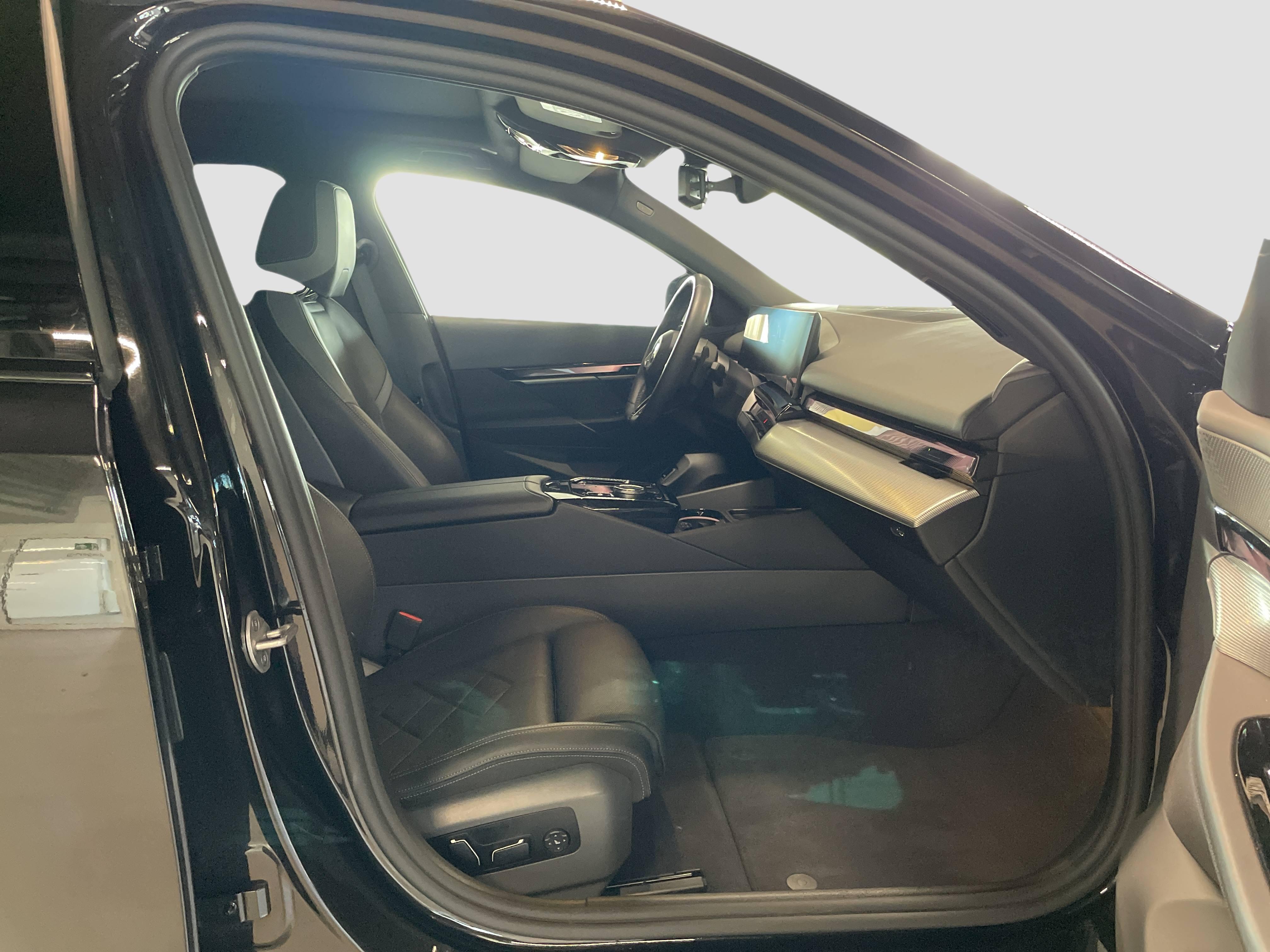 BMW 5er Touring – Bild 13