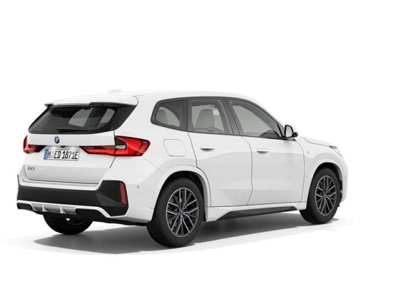 BMW iX1 – Bild 8