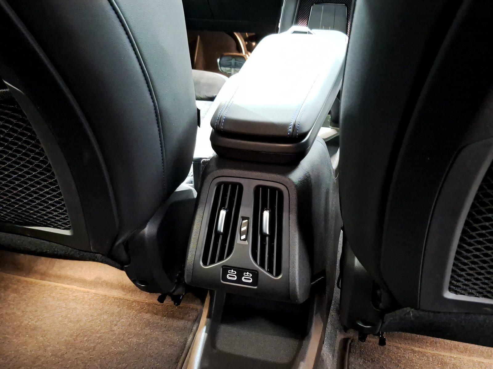 BMW iX1 – Bild 10