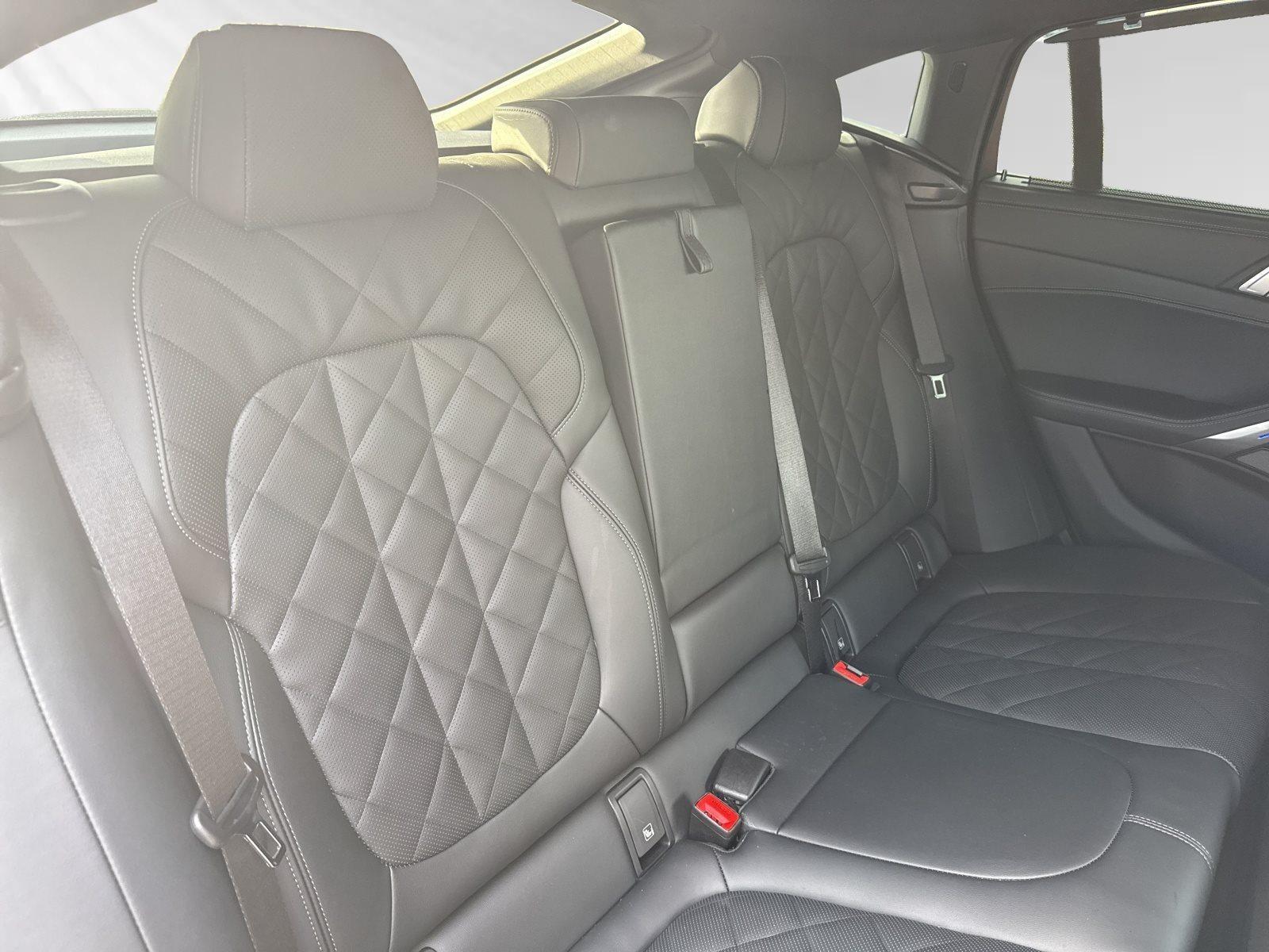 BMW X6 – Bild 17