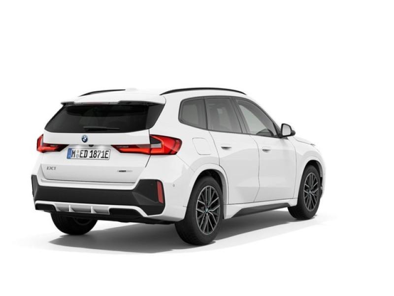 BMW iX1 – Bild 6