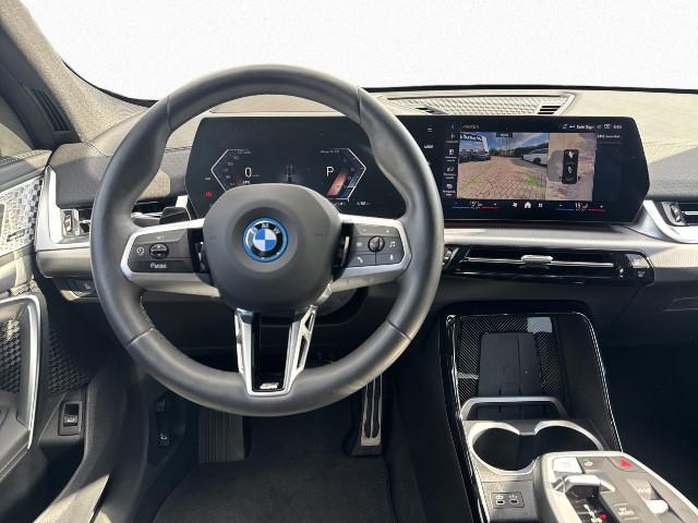 BMW iX2 – Bild 13