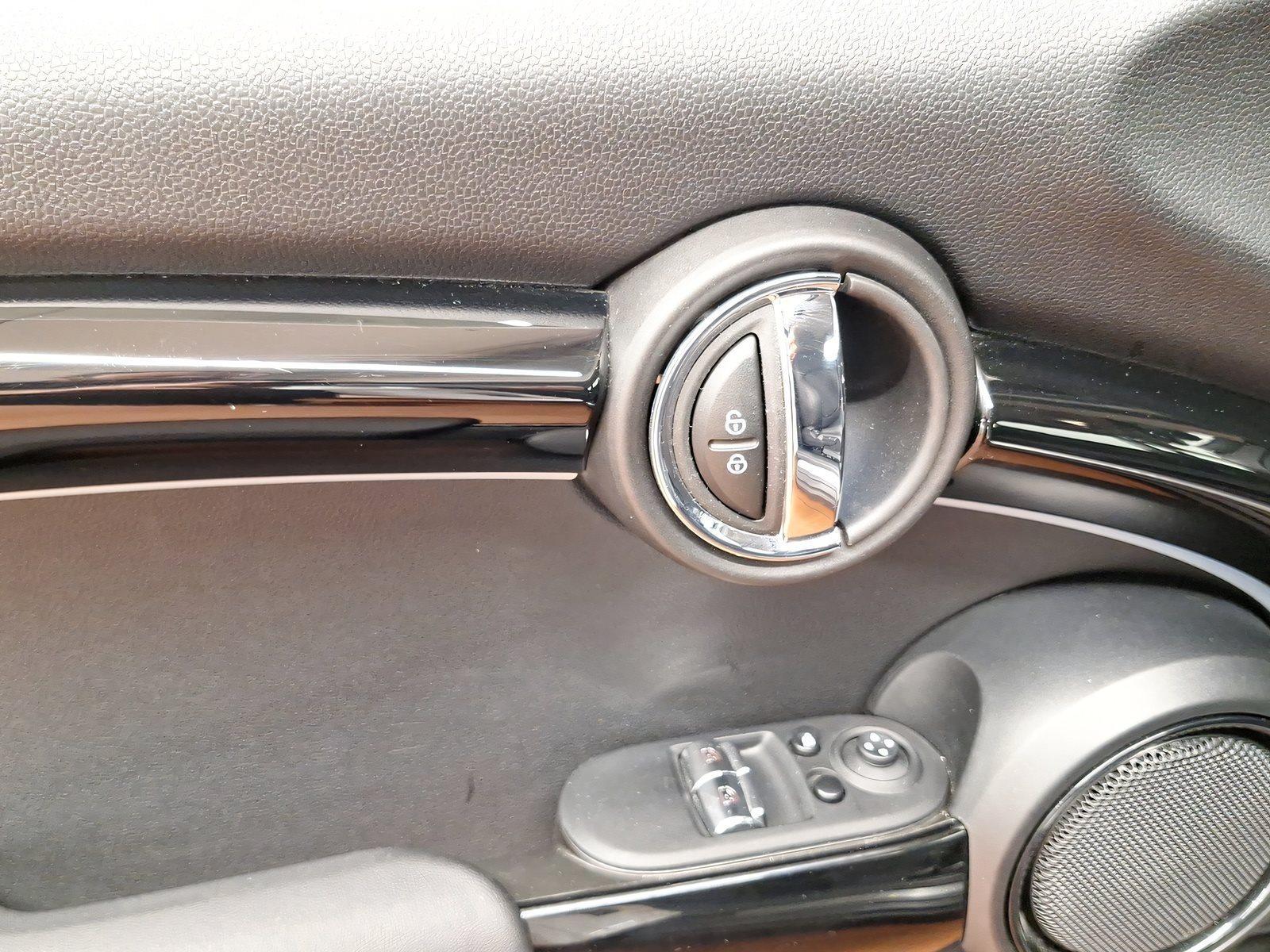 MINI Cooper 3-Türer – Bild 9
