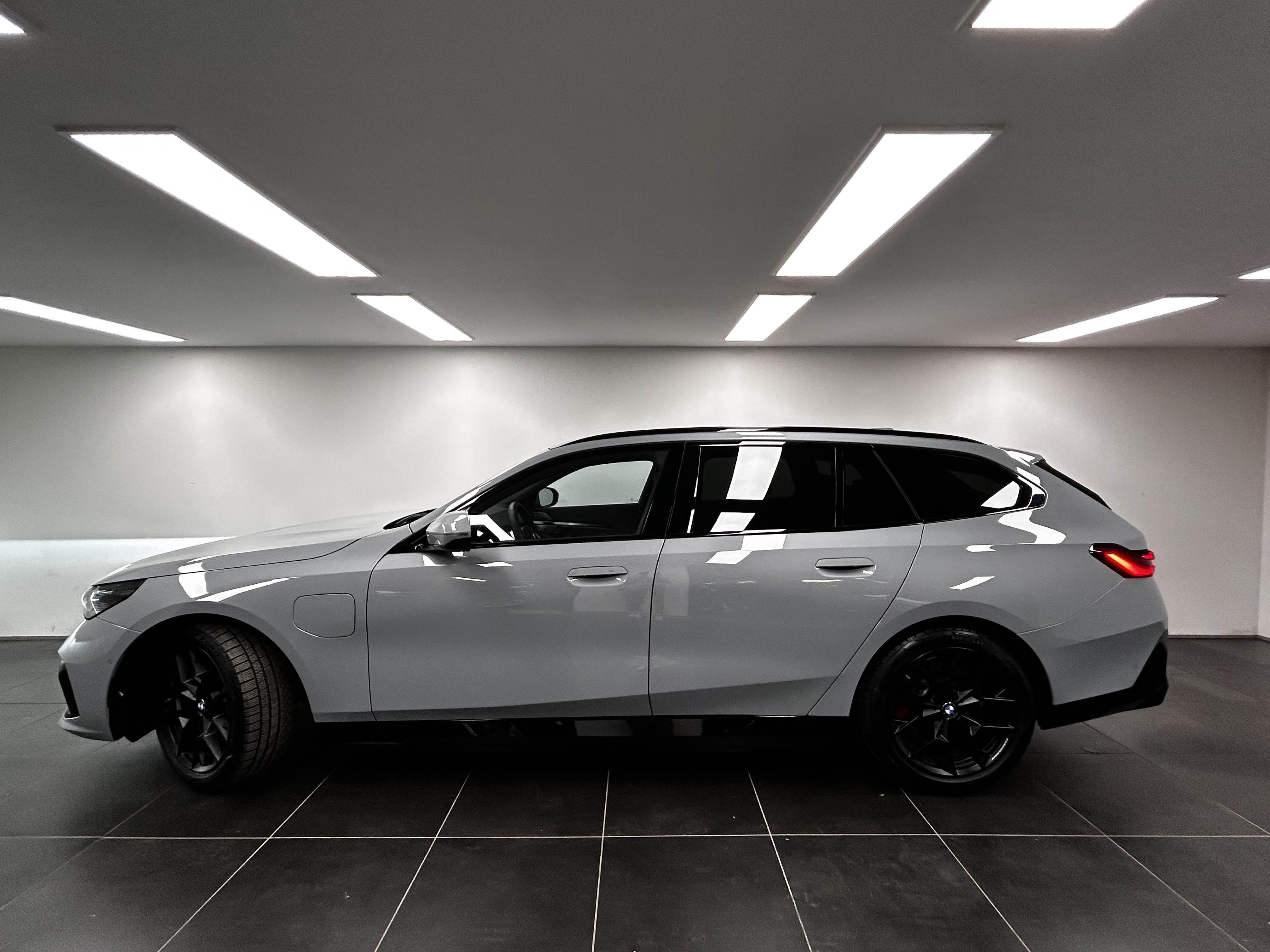 BMW 5er Touring – Bild 2