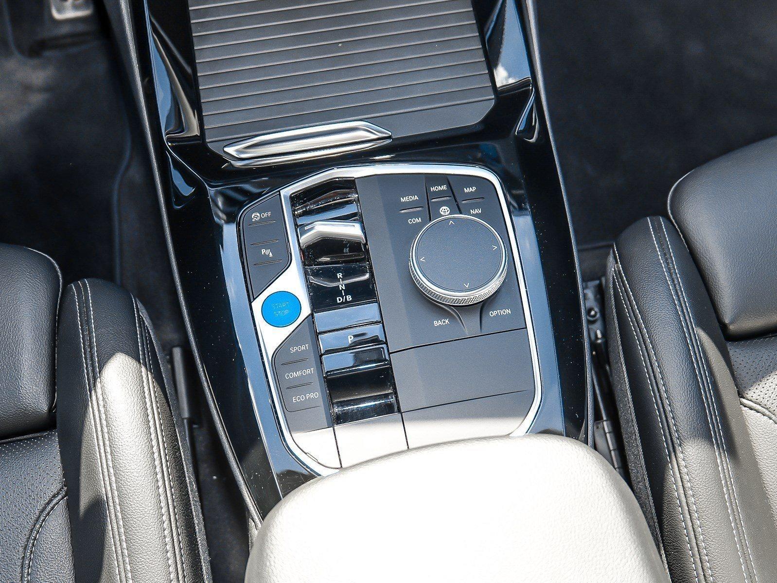 BMW iX3 – Bild 8