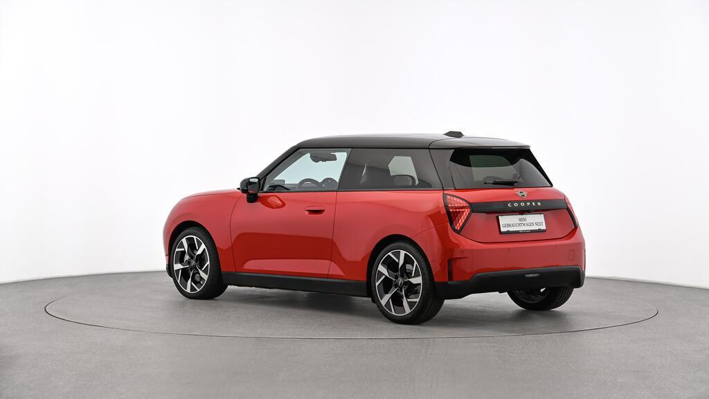 MINI Cooper E J01 HC0