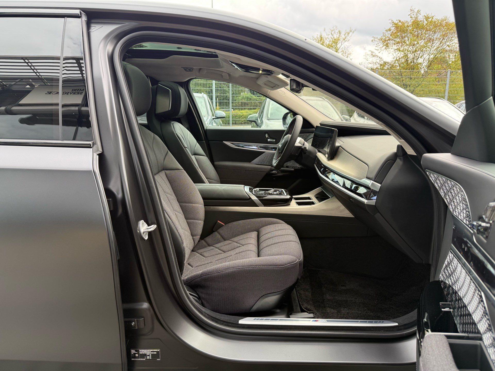 BMW i7 – Bild 34
