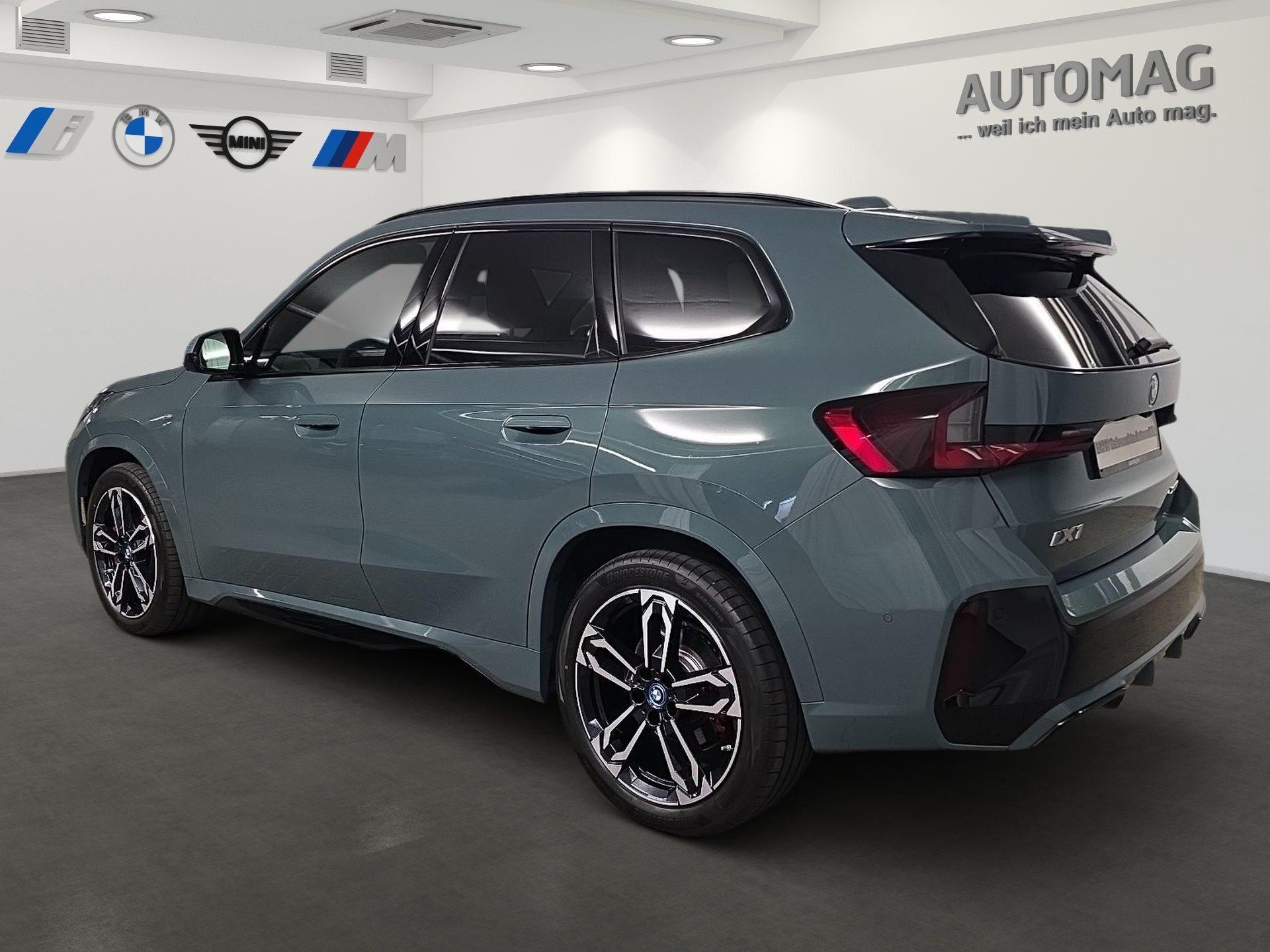 BMW iX1 – Bild 4