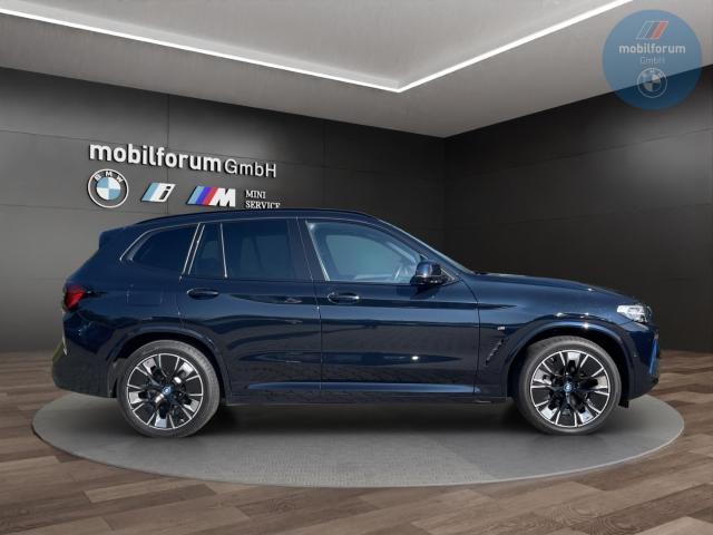 BMW iX3 2023