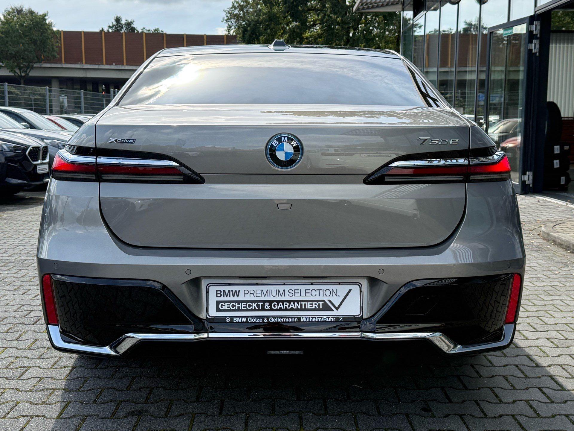 BMW 7er – Bild 28