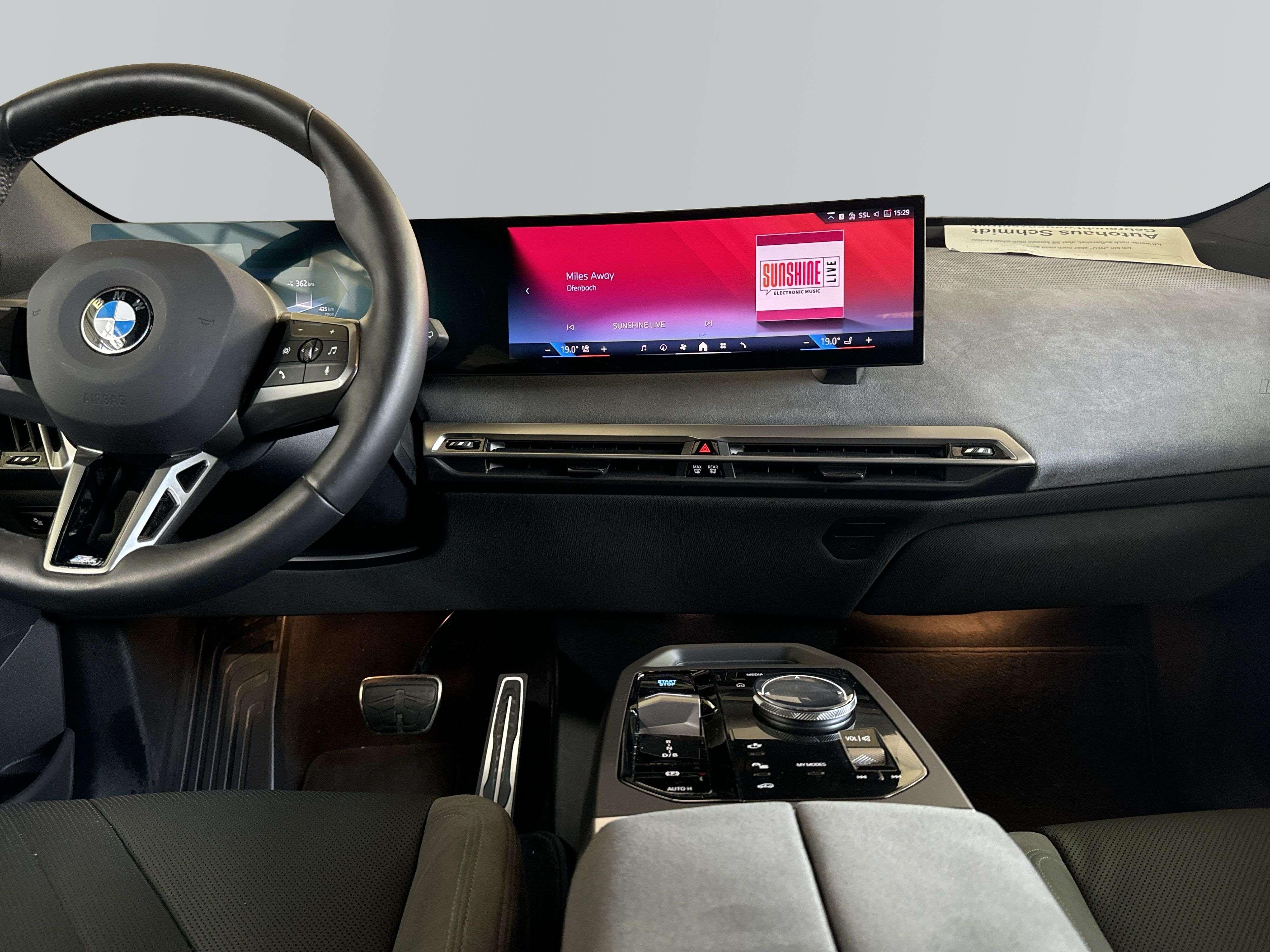BMW iX – Bild 14