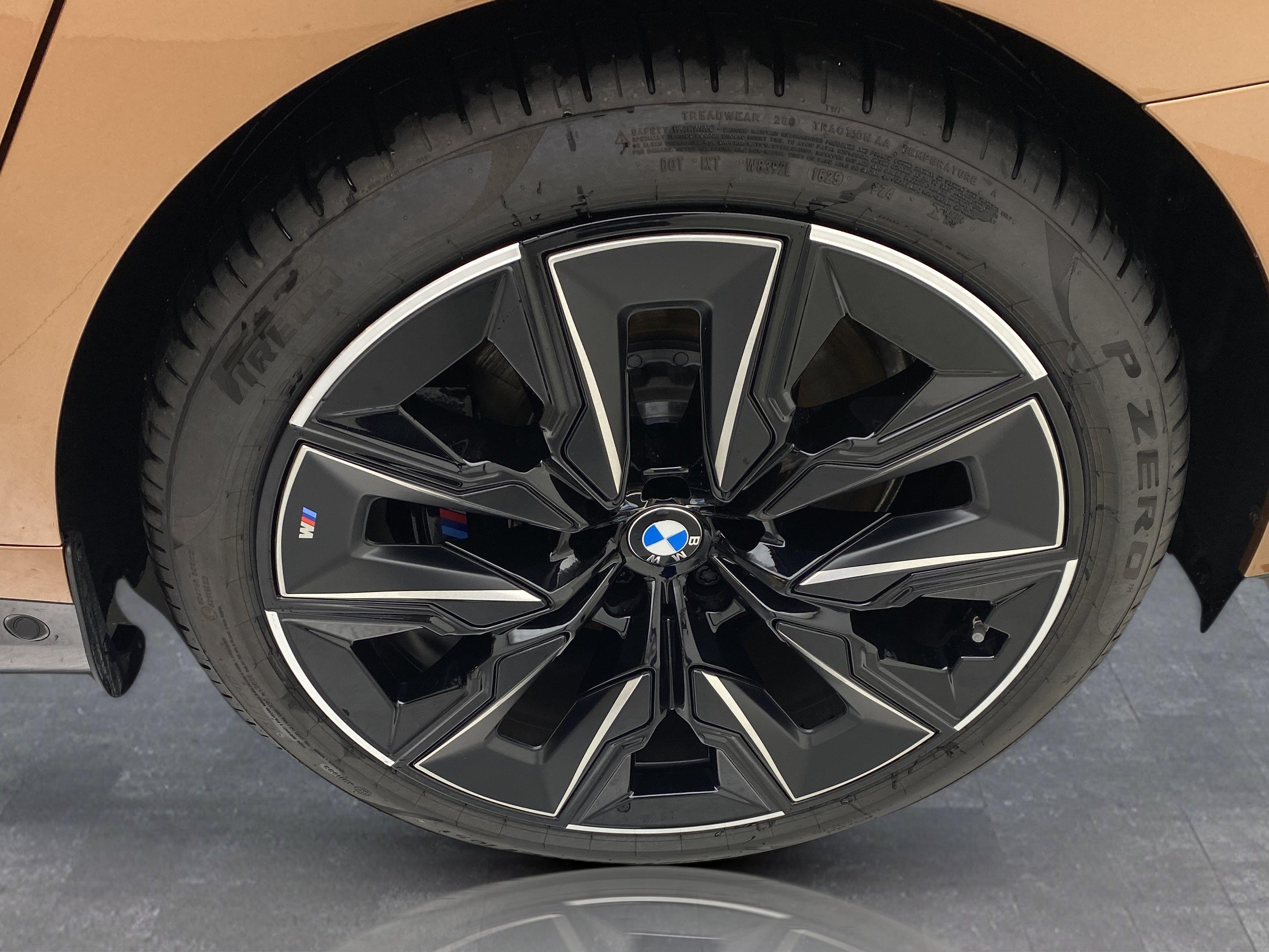 BMW i7 – Bild 19