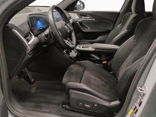 BMW iX2 – Bild 6