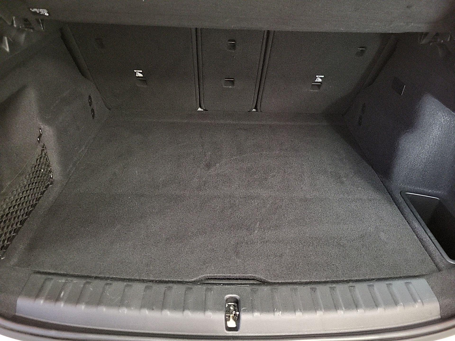 BMW iX1 – Bild 13