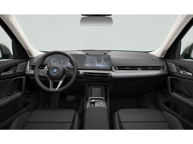 BMW iX1 – Bild 3