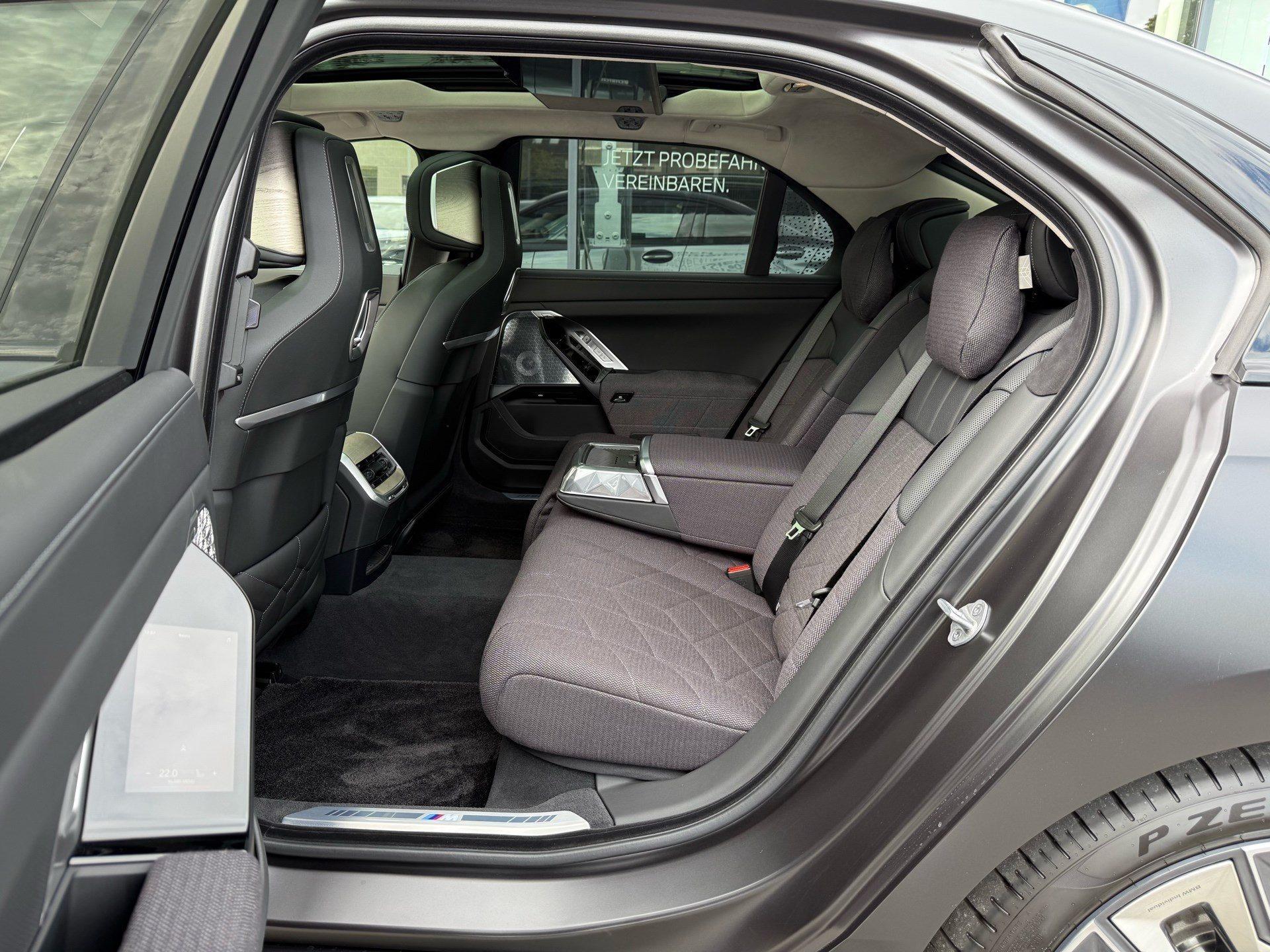 BMW i7 – Bild 8