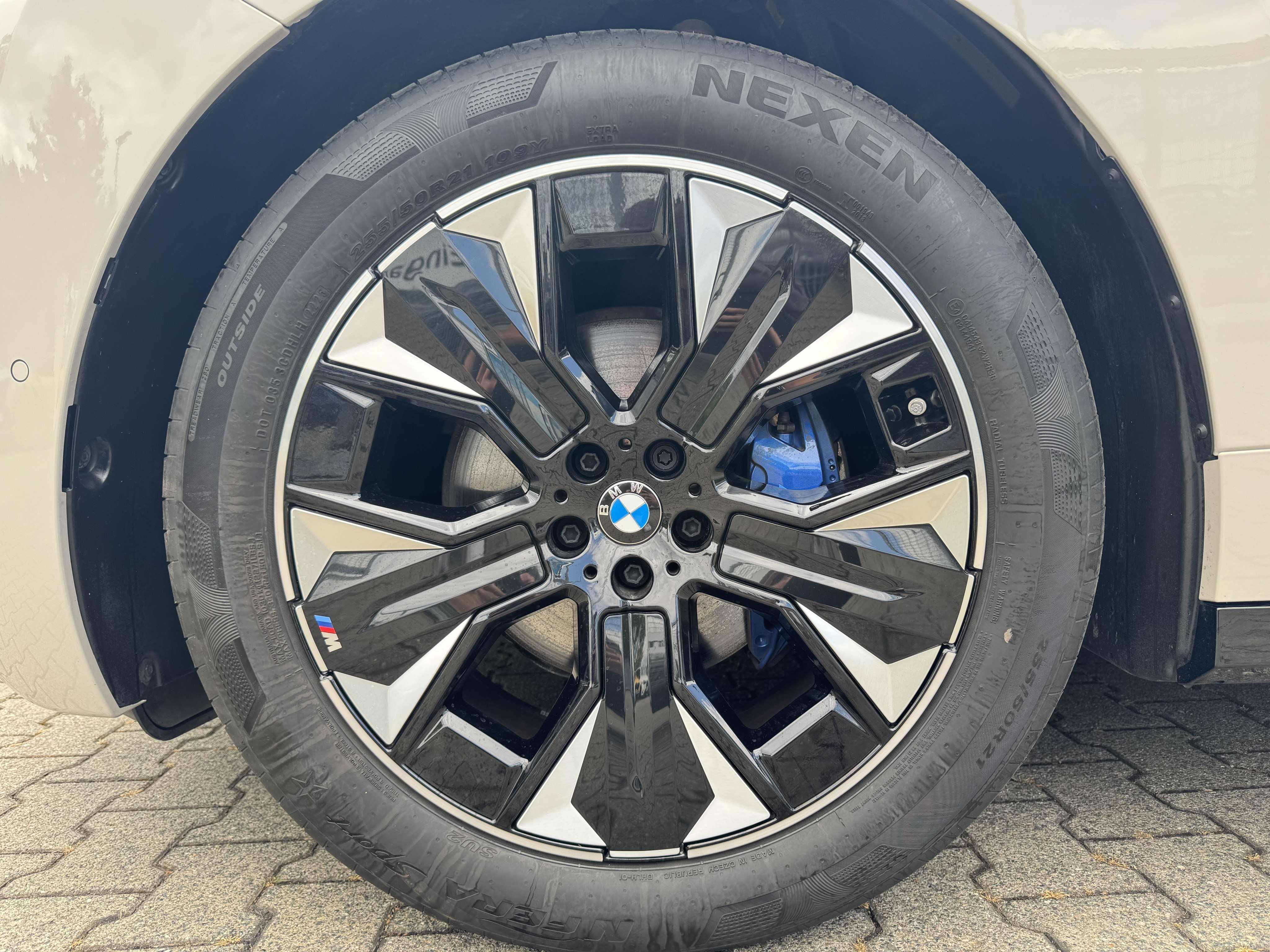 BMW iX – Bild 27