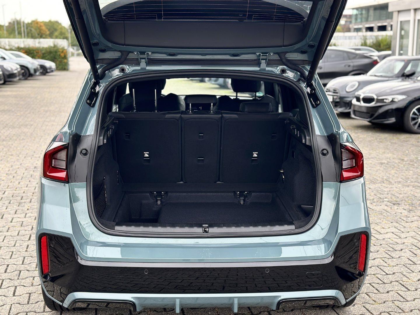 BMW iX1 – Bild 26