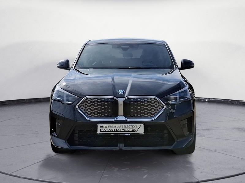 BMW iX2 – Bild 7