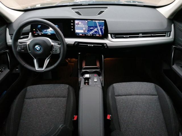 BMW iX1 – Bild 31