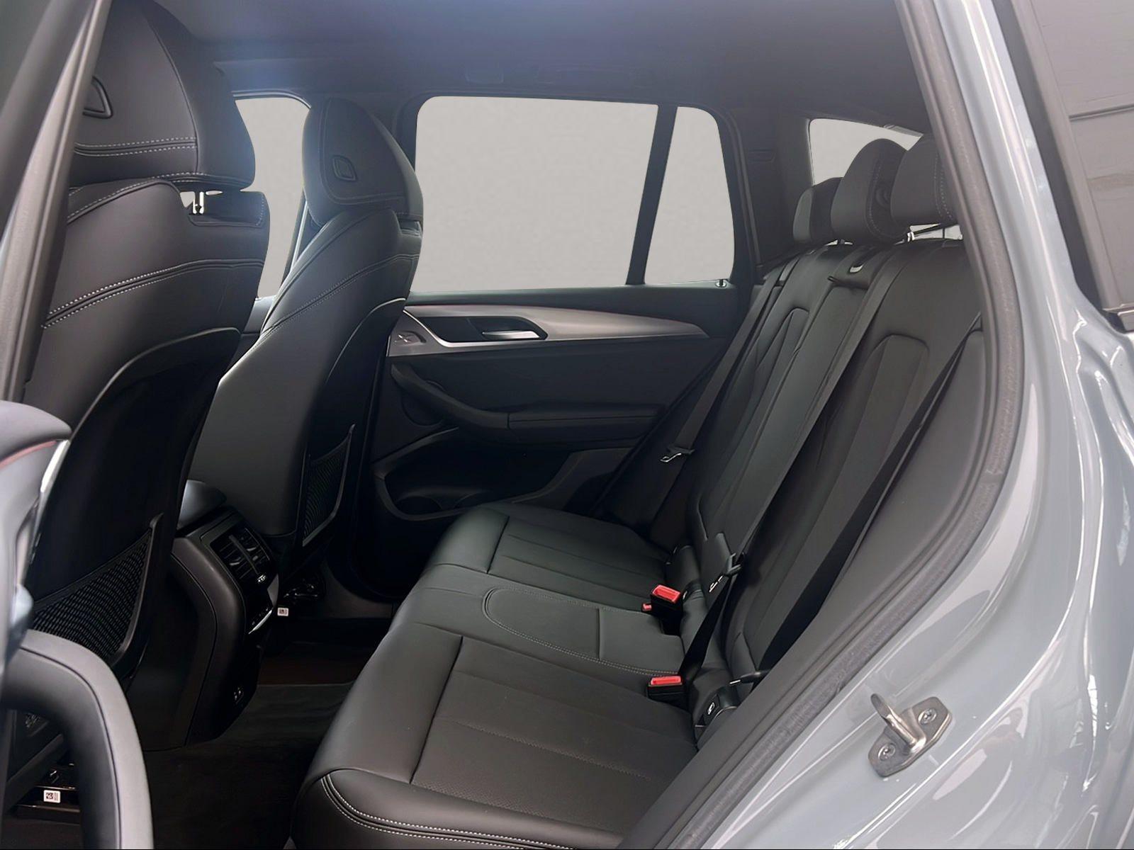 BMW X3 – Bild 17