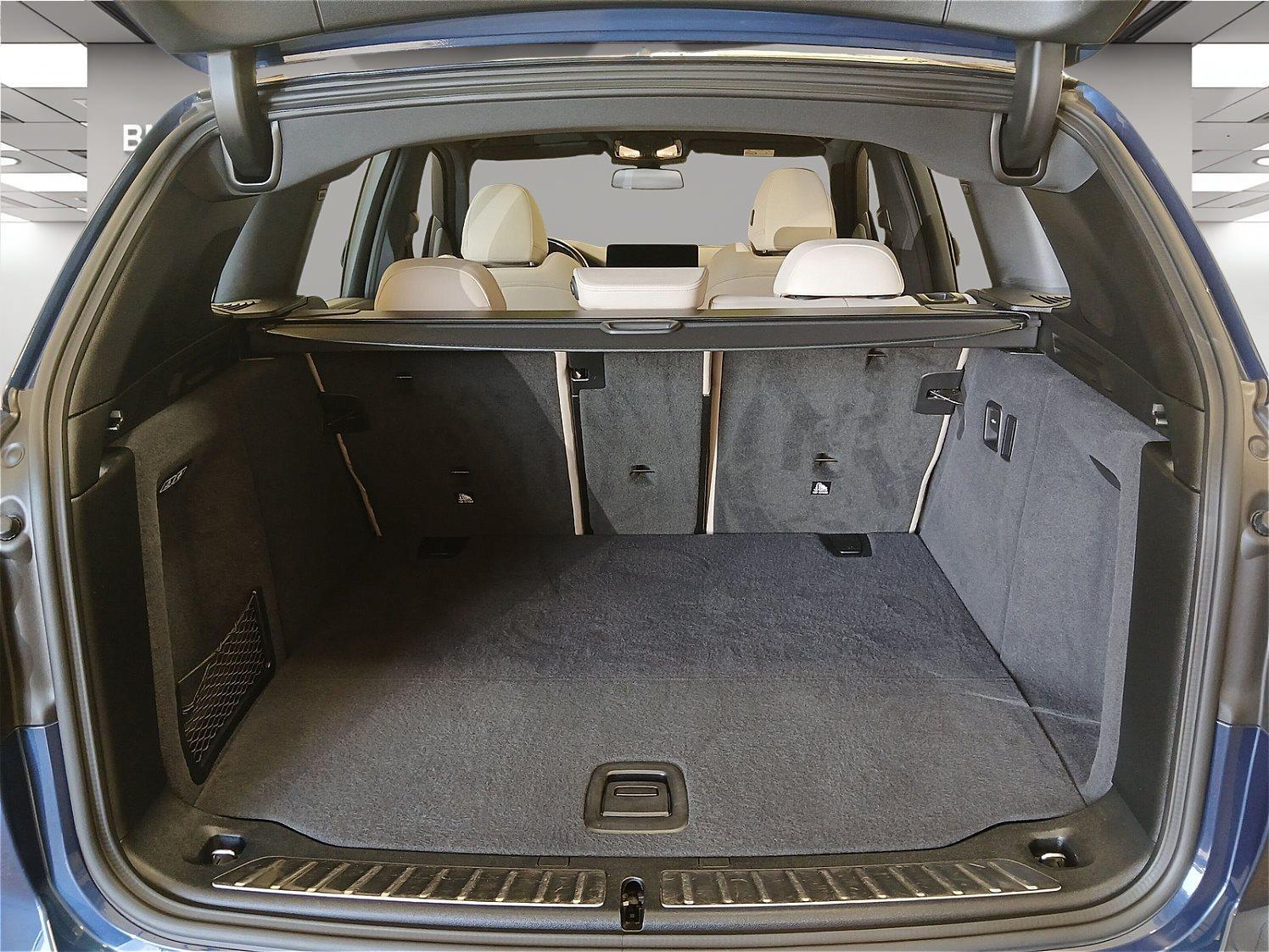 BMW iX3 – Bild 9
