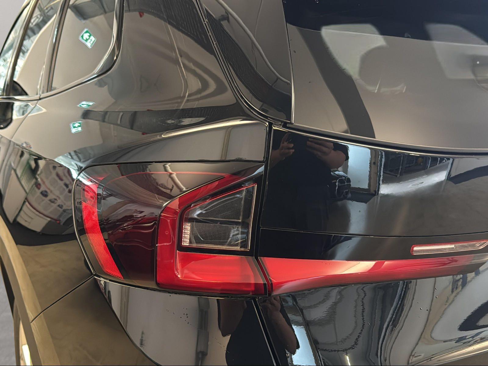 BMW iX1 – Bild 16