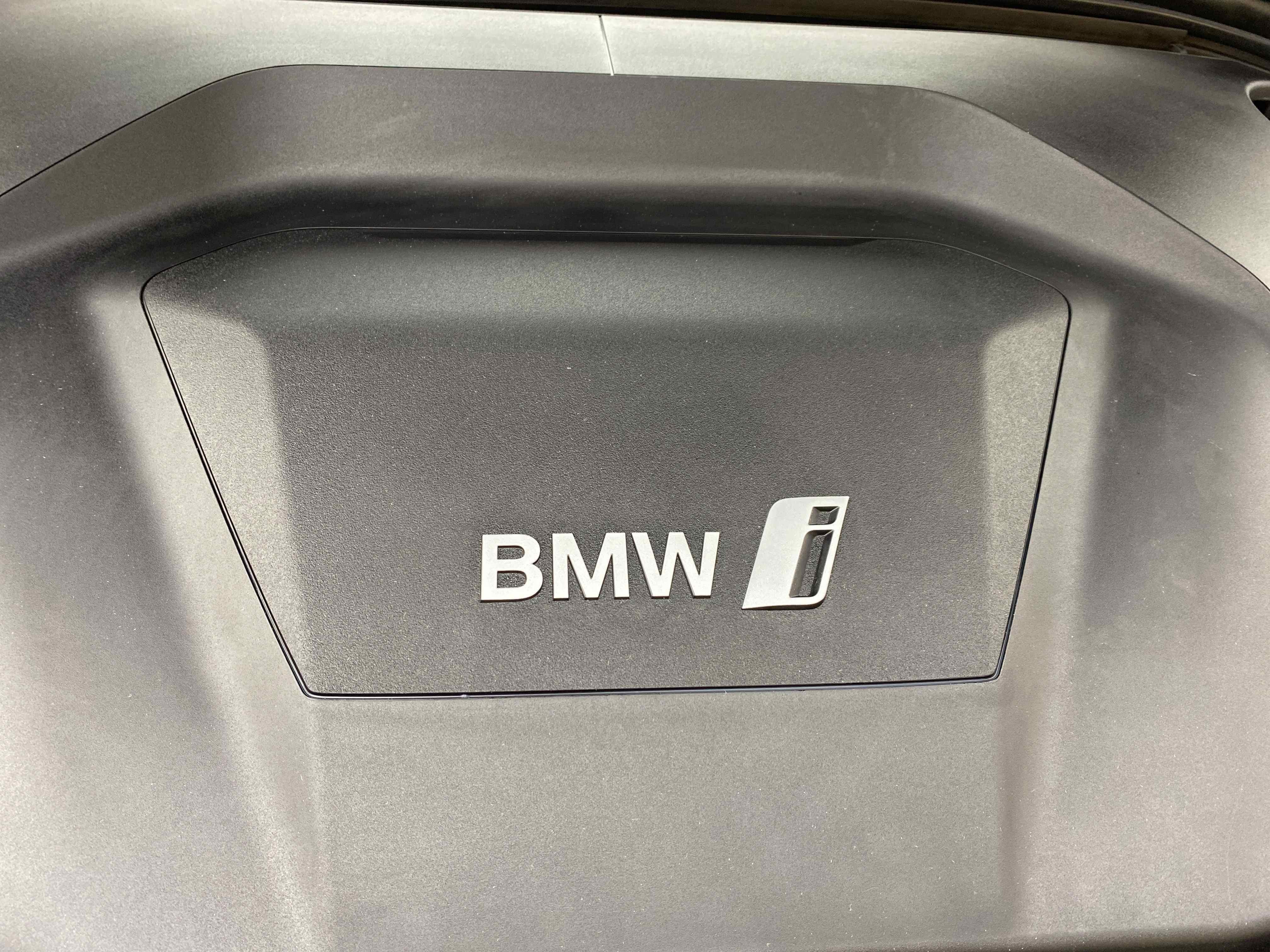 BMW iX1 – Bild 14