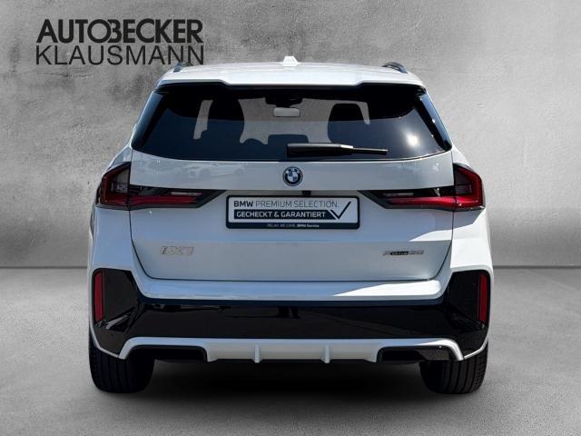 BMW iX1 – Bild 20