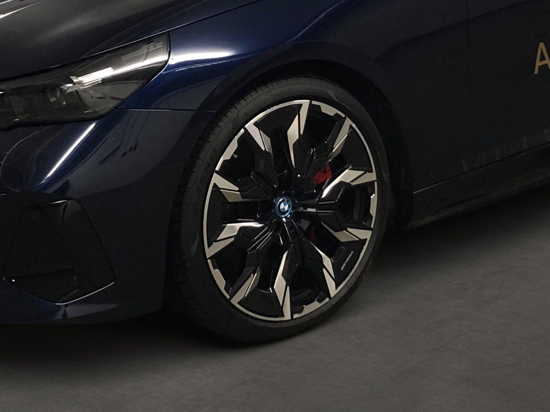 BMW i5 – Bild 6