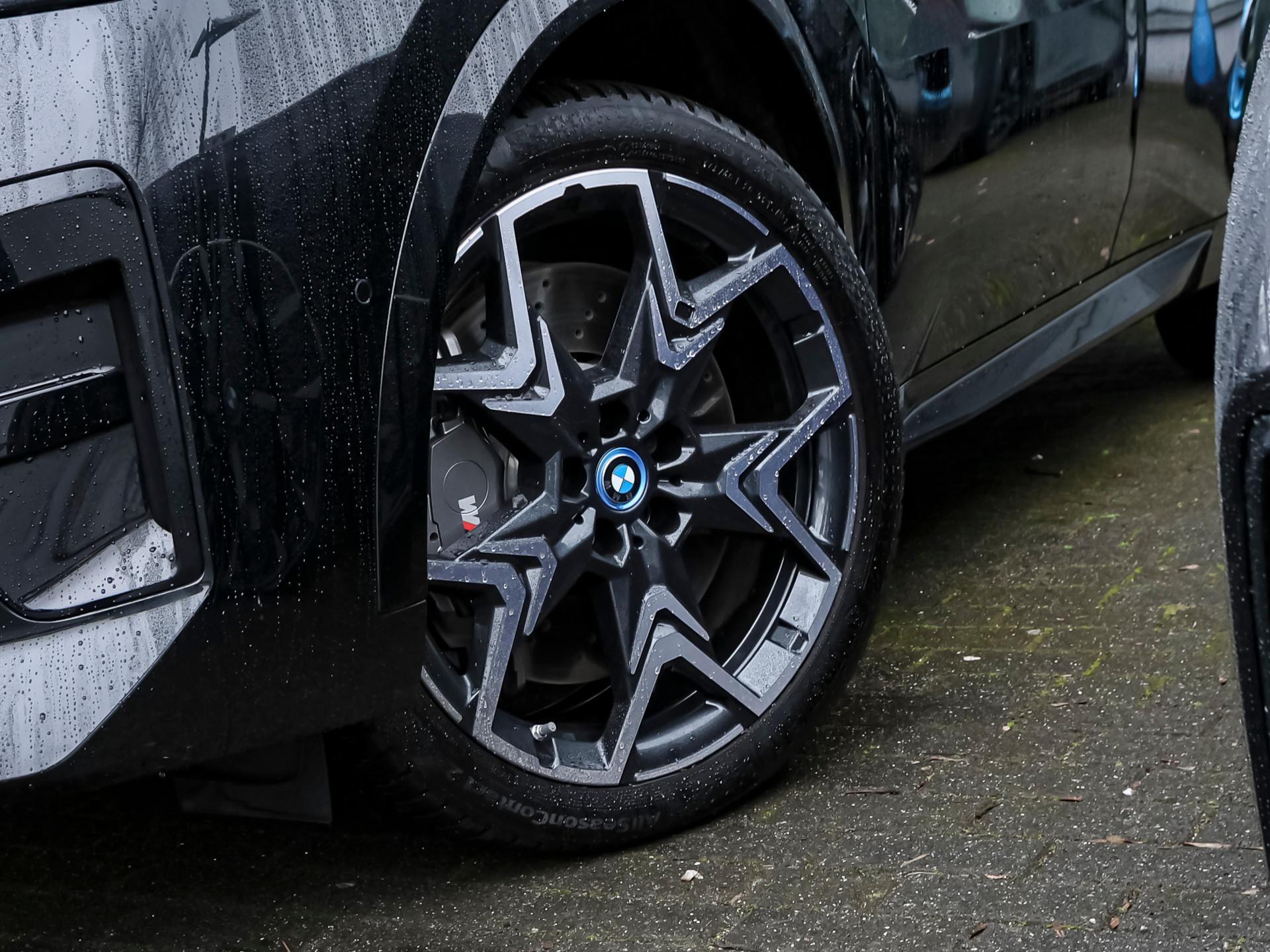 BMW iX2 – Bild 10