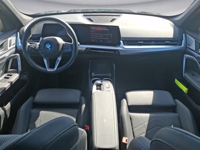 BMW iX1 – Bild 11