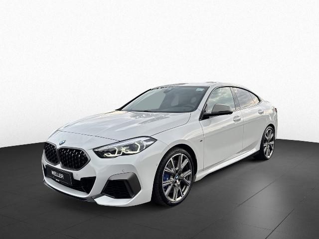BMW M235i 2022