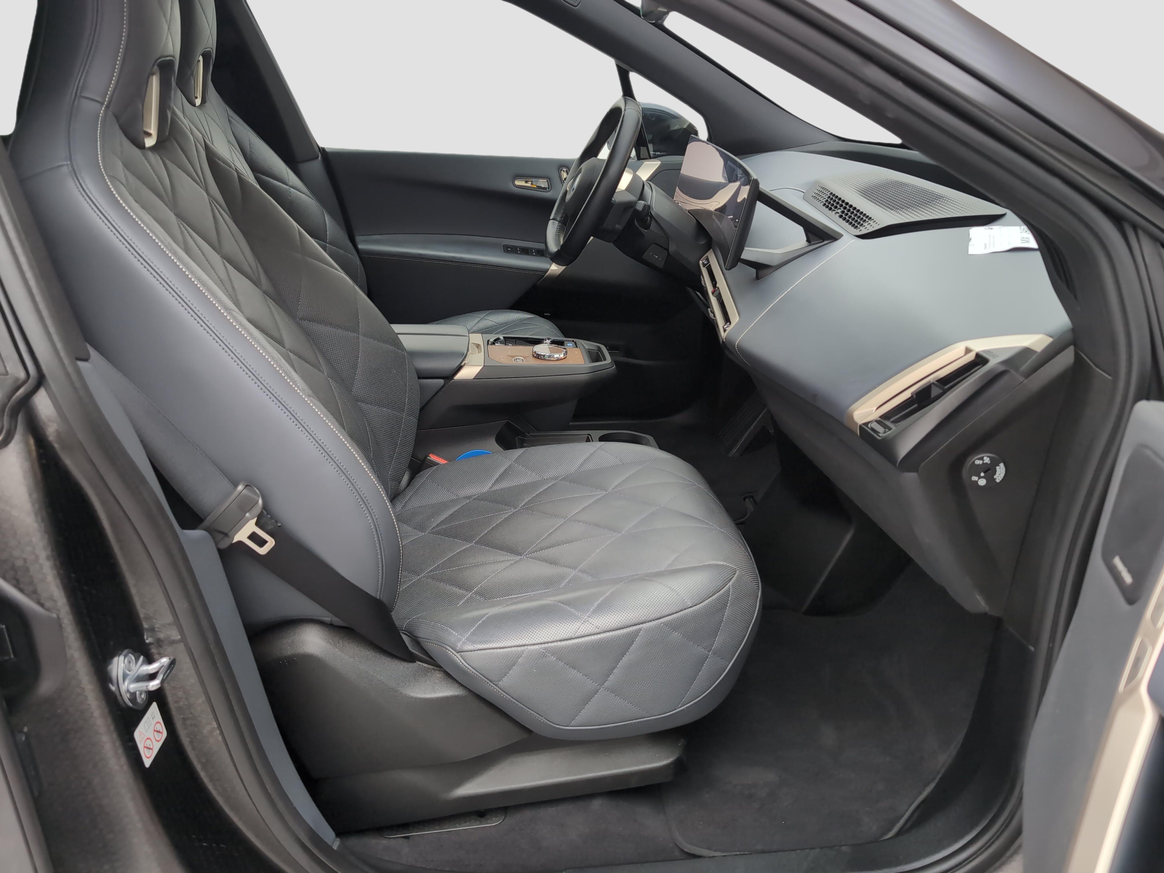 BMW iX – Bild 9